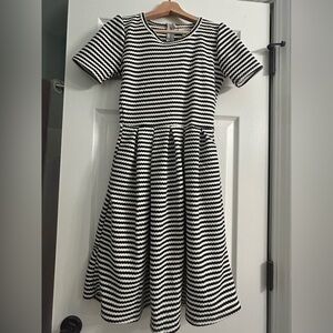 LuLaRoe XS Amelia Black White Stripe Dress